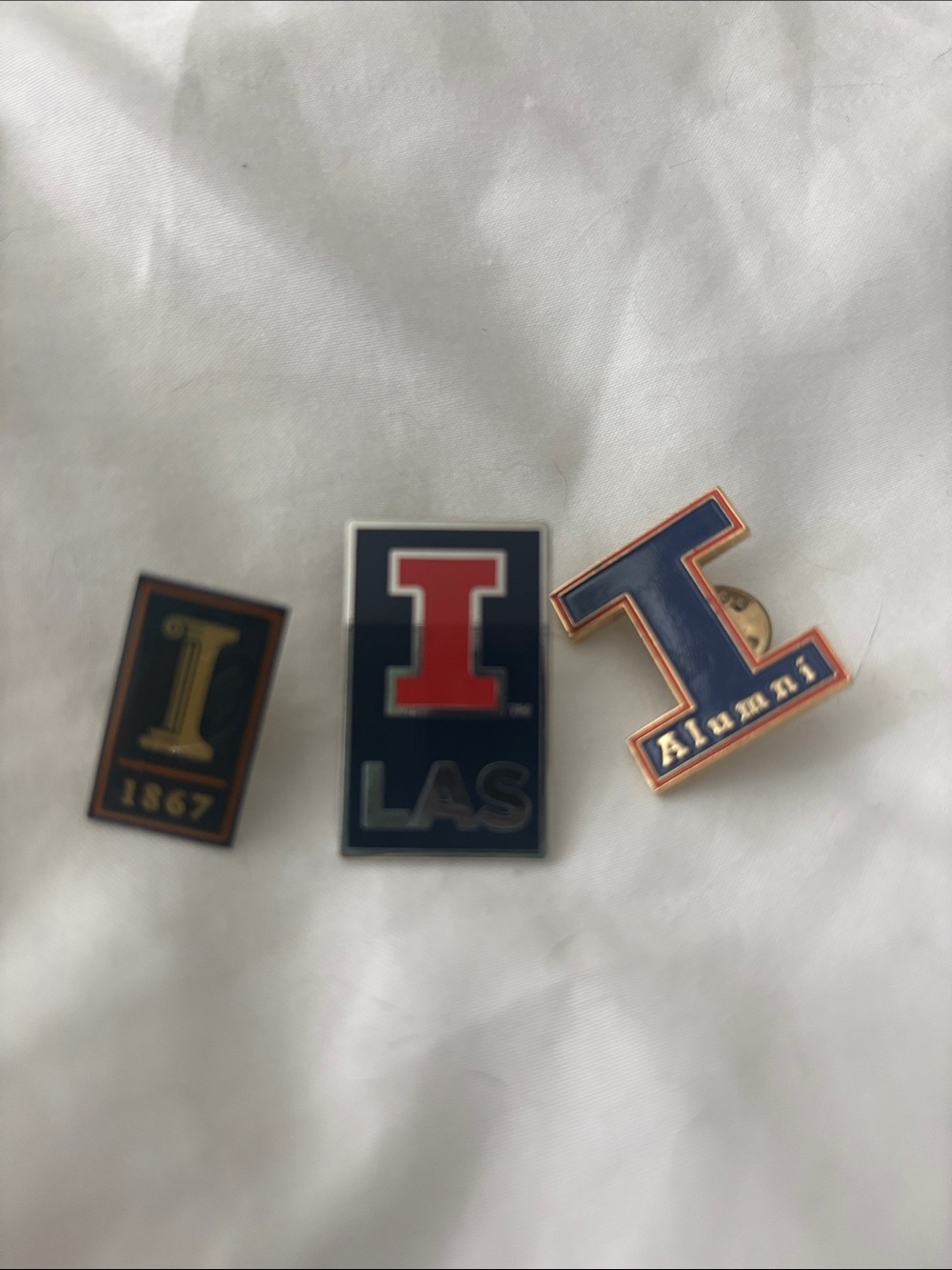 University of Illinois UIUC alumni gear pins x 3